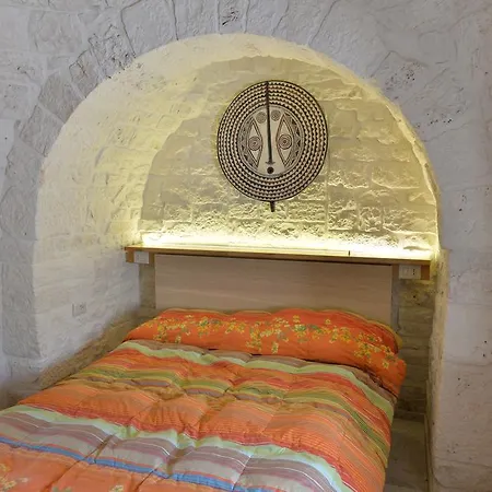 Truly Trulli Villa Alberobello Exterior photo